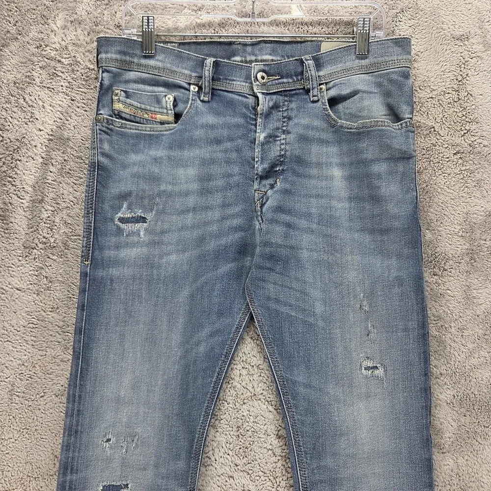 Diesel Jeans Mens 31x32 Blue Tepphar Slim Carrot Button Fly Distressed 0860K